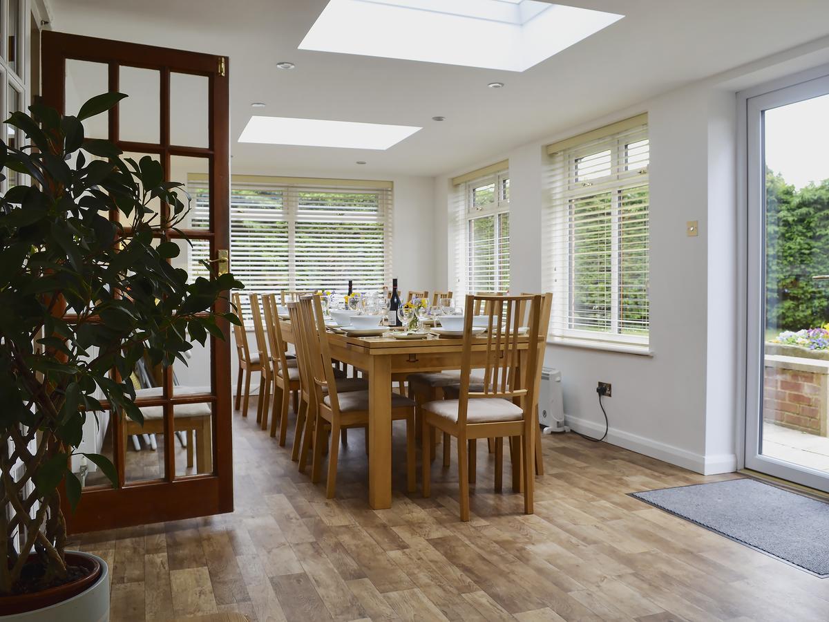 チェルトナム Walnut Tree Houseヴィラ エクステリア 写真